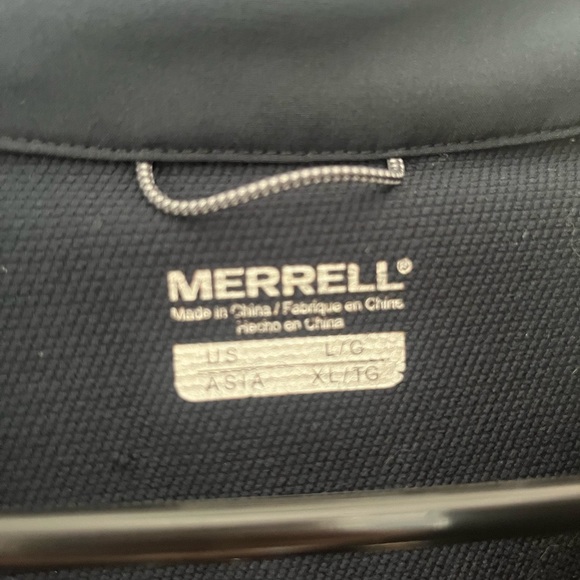Merrel rain pull over - Picture 2 of 4